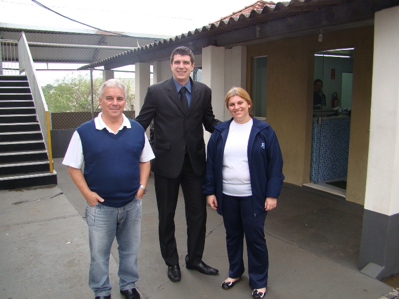 Izaias Colino visita instalações da Guarda Mirim